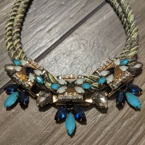 Statement necklace
